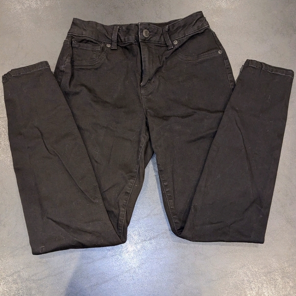 Maurice's High Rise Denim Ladies Size S-Reg in Black - Picture 1 of 3